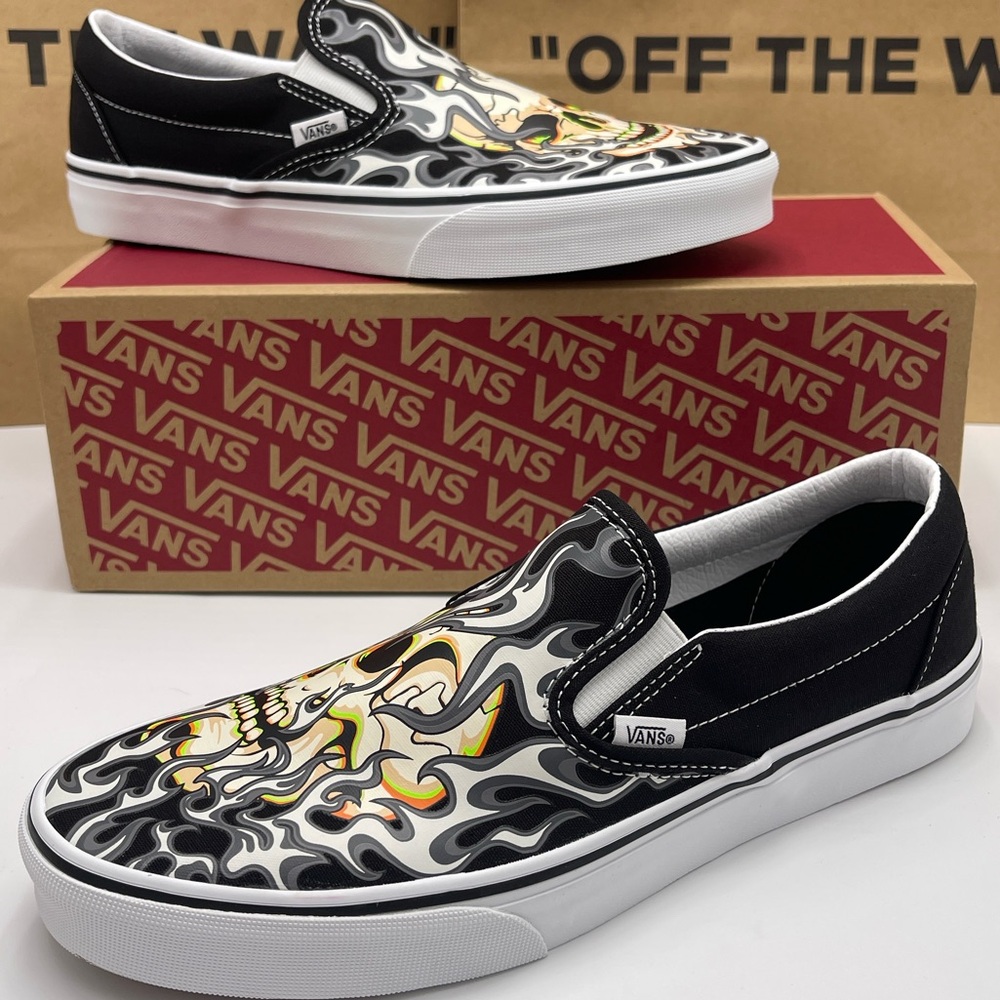 VANS Men’s Slip On Flame Skull Mens Black White Tattoo Art Sneakers - Picture 16 of 16